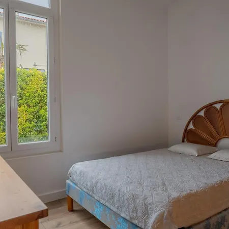 Maison De Mondésir Proche Hébergement de vacances